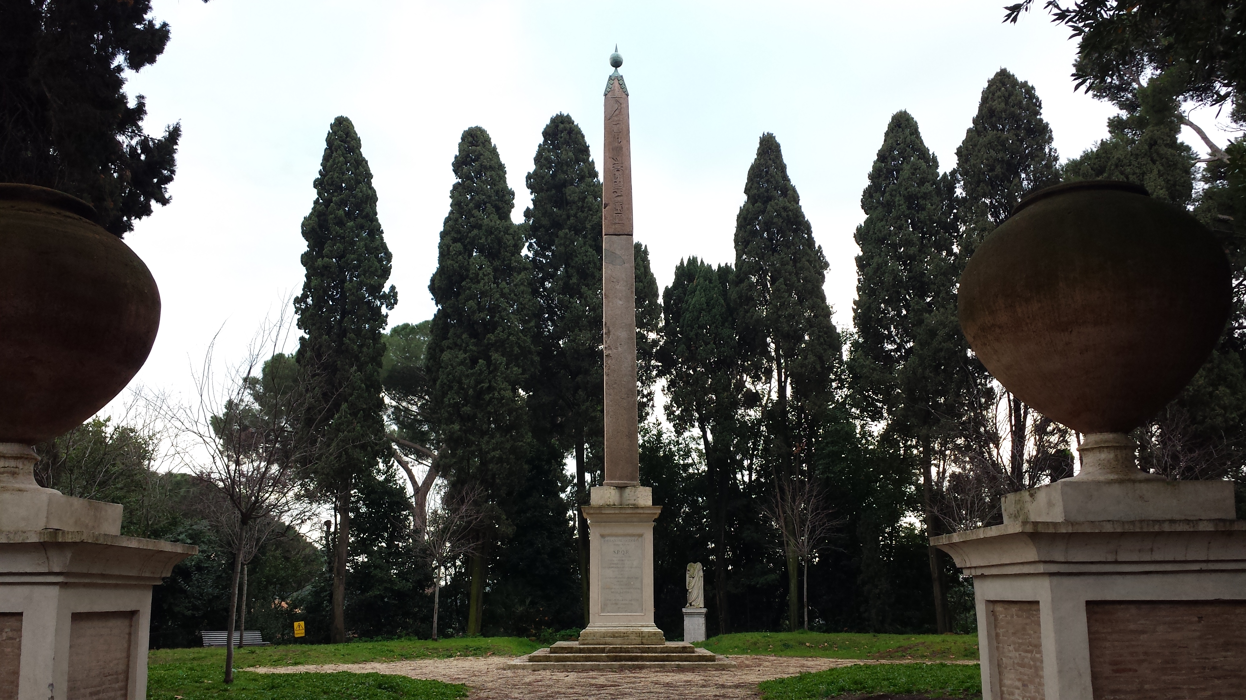 Resultado de imagen de Obelisco Matteiano.